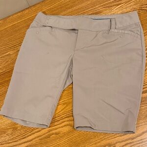 Women’s Under Armour Tan Golf Shorts - 8